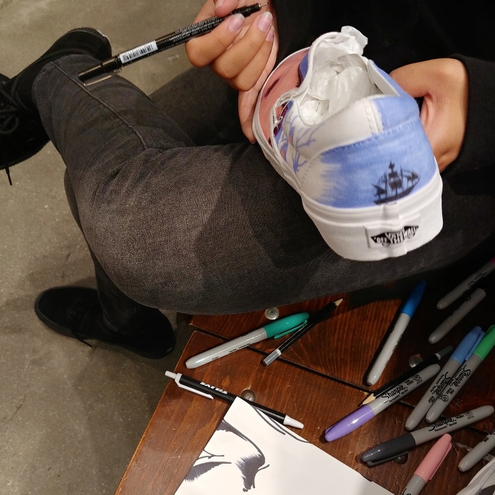 Vans Hand Customized New - Picture 7 of 8